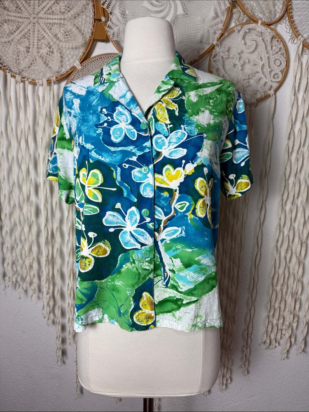 Jams World Women's Short Sleeve Button Front Crackle Print Top Size Small